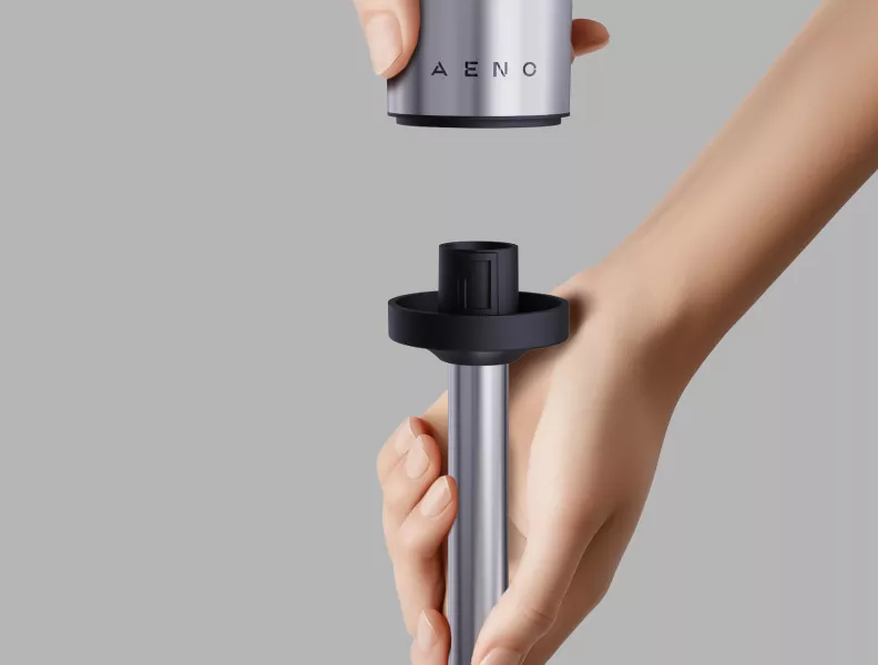 Sistem de schimbare rapidă a accesoriilor