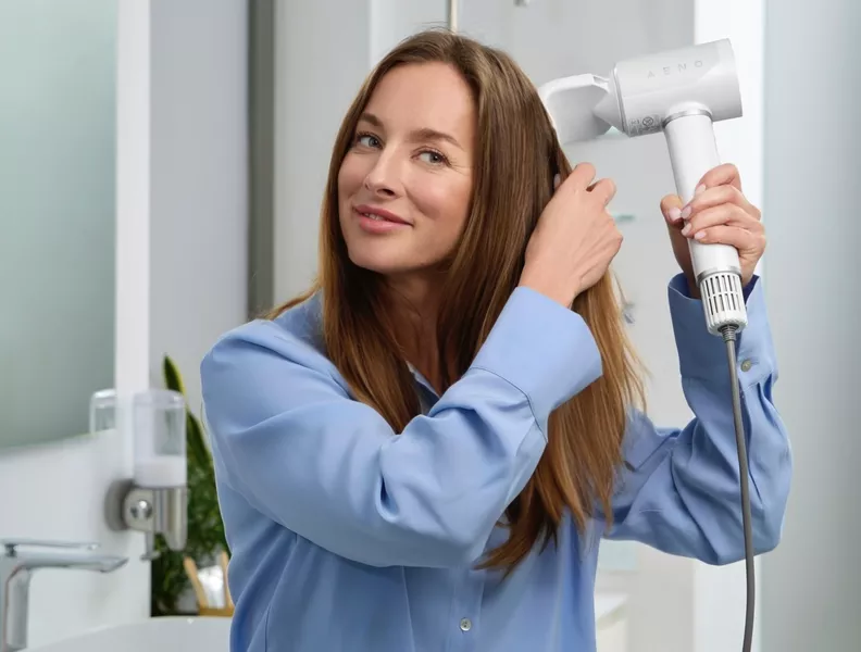 Healthier, shinier hair: patented InfraCare technology