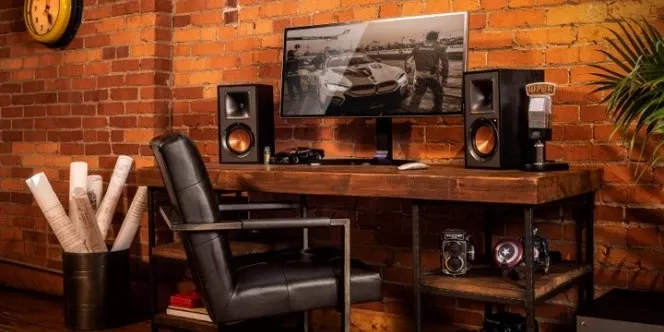 ACTIVE SPEAKERS
