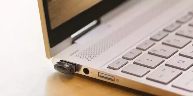 Флеш-накопичувачі USB