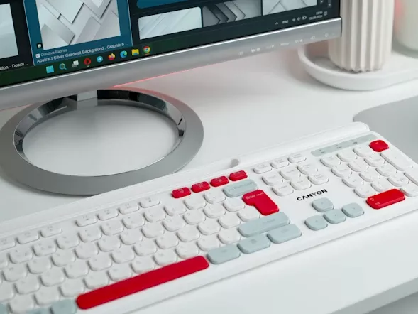 Canyon tastature