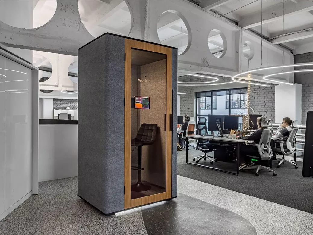 WorkBooth kabine sa pravom zvučnom izolacijom za fokusiran i miran rad u kancelarijama | ASBIS je ovlašćeni distributer WorkBooth rešenja za Republiku Srbiju.