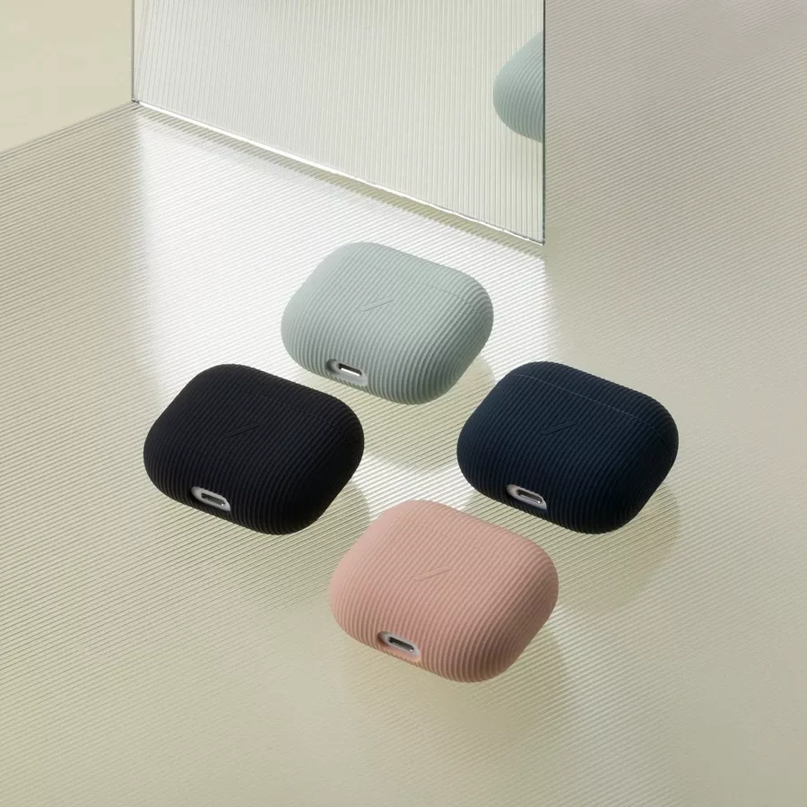 NATIVE UNION Case Curve Case , Black for AirPods (Gen3) — Image №2
