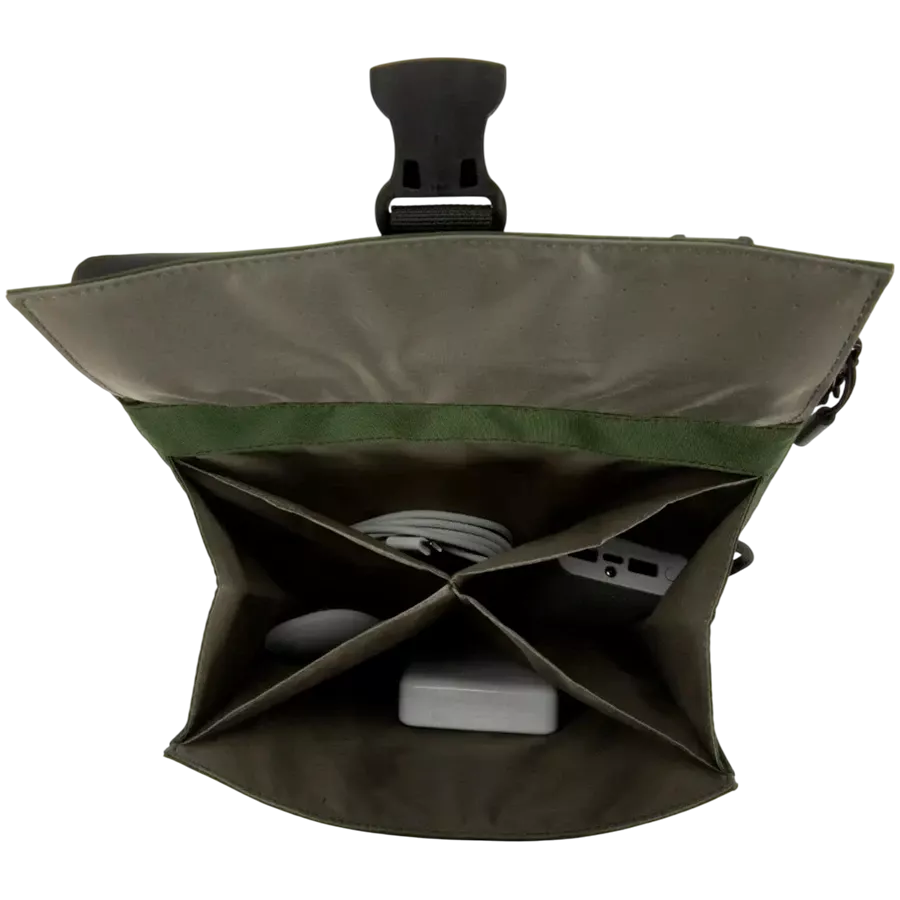 INCASE Sleeve Transfer Sleeve , Green for Notebook up to 14"/MacBook Pro 14 — Image №5