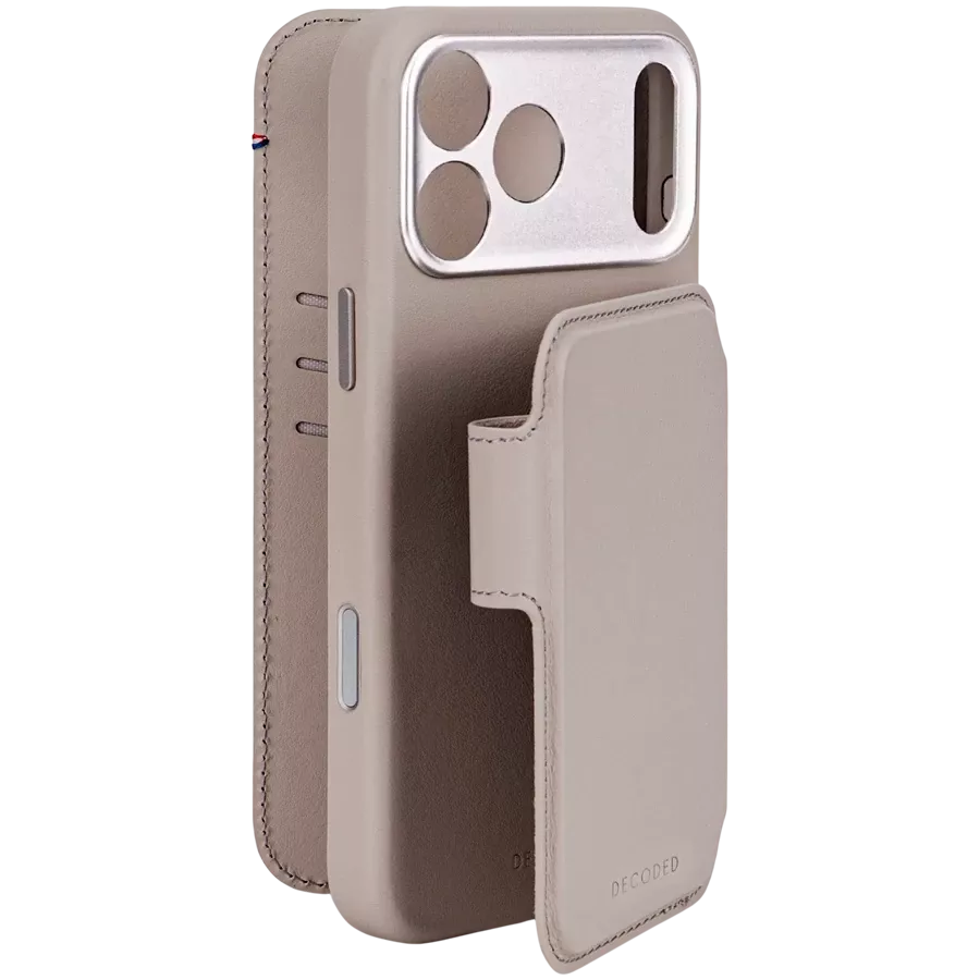 DECODED Wallet Leather Detachable Wallet with MagSafe, Solid Clay for iPhone 17 Pro — Image №3