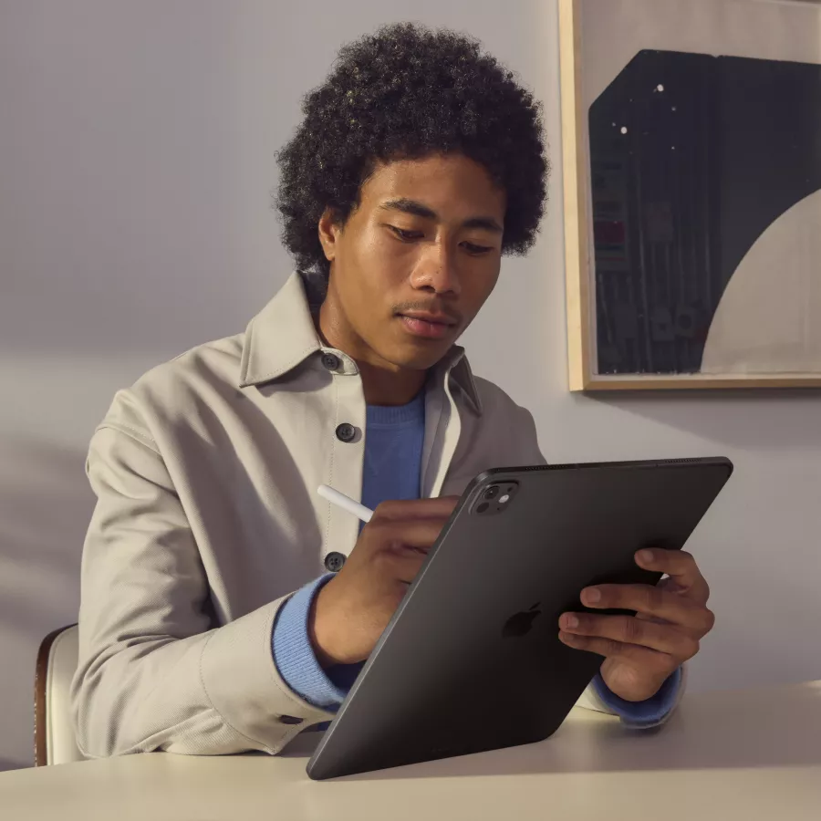 iPad Pro 11 (M4), 2 TB, Wi-Fi, Standard glass, Silver — Image №5